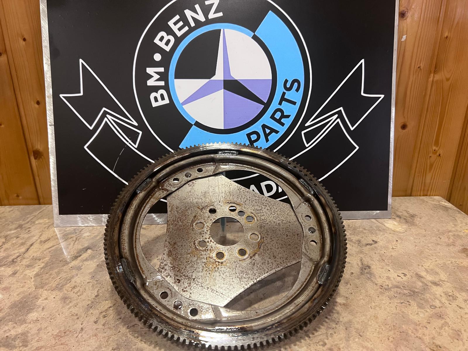 Volante de Motor Mercedes OM611 OM646 Automático Ref. A6110320147 (2)
