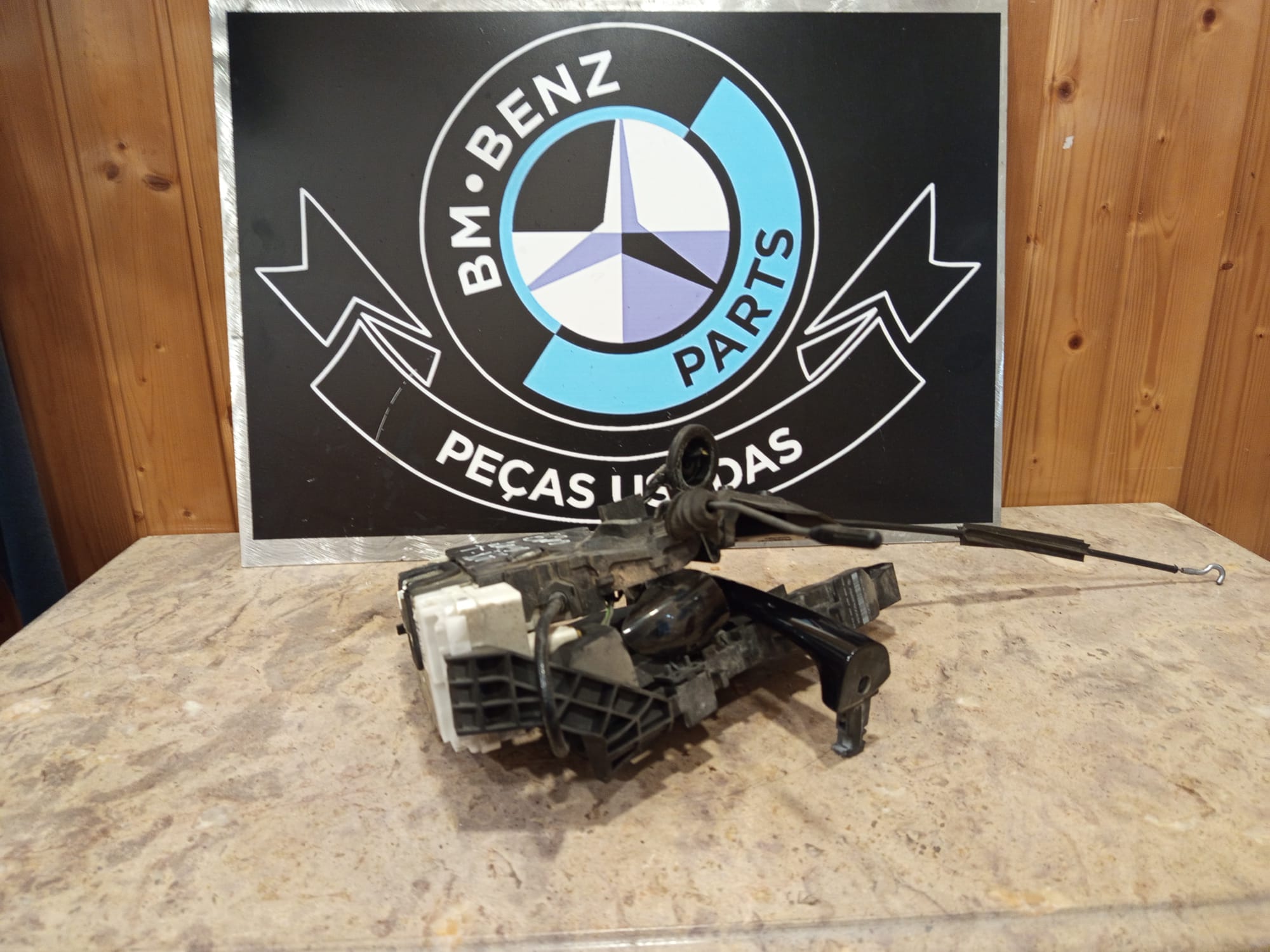 Fechadura da Porta Traseira Direita Original Mercedes B-Class W245 – Ref. A1699992999 - Image 2