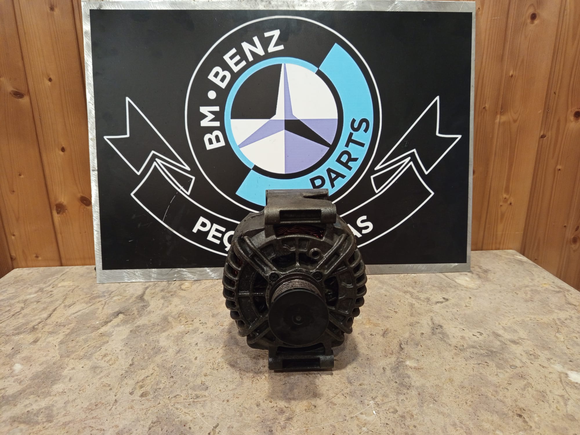 Alternador Mercedes Vito W639 Ref. A0131542102