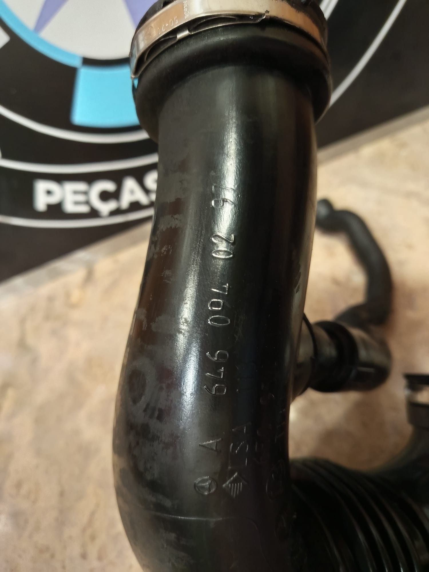 Tubo de Admissão / Turbo Mercedes CLK C209 – Ref. A6460940297 - Image 3